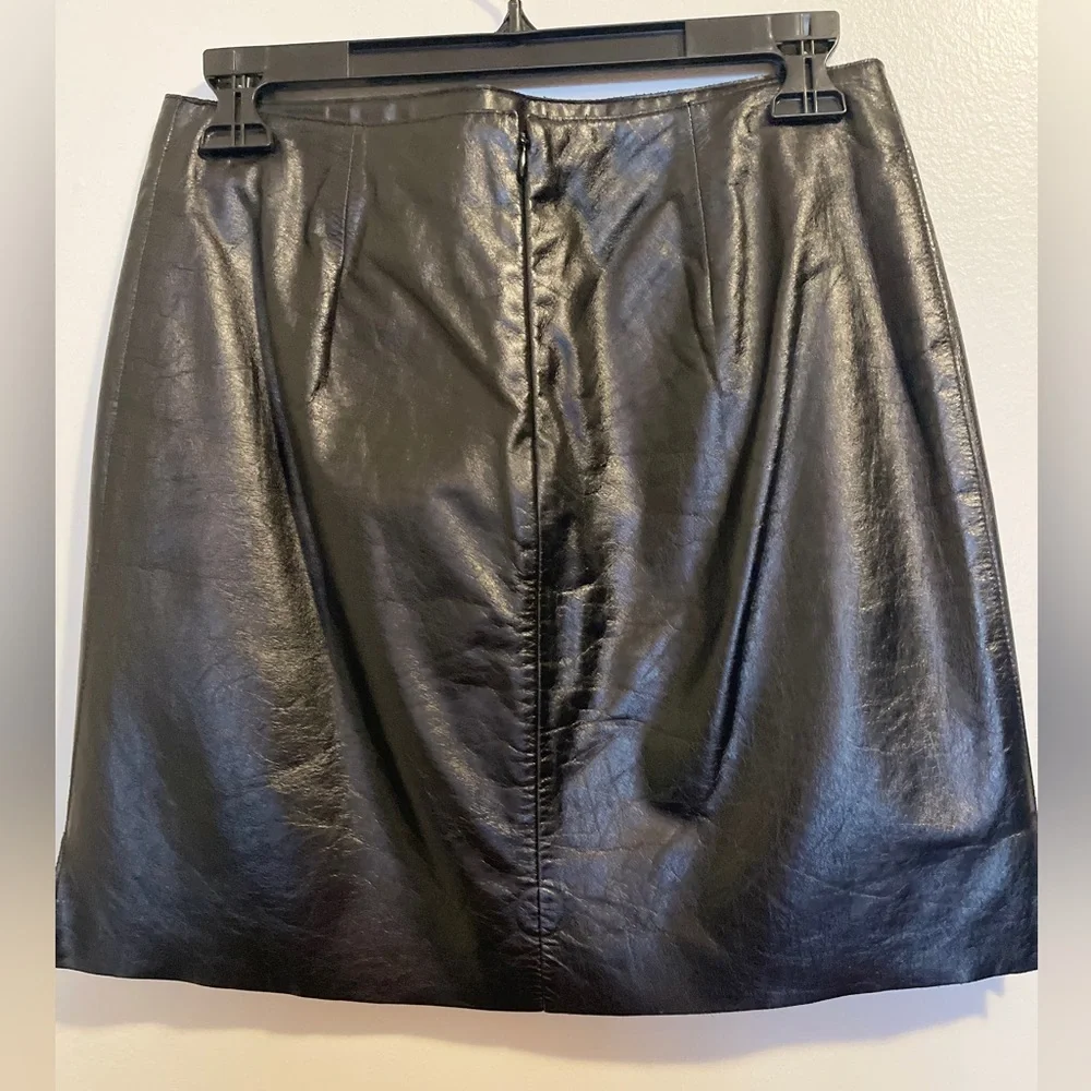 Kenneth Cole Black Leather Pencil Skirt